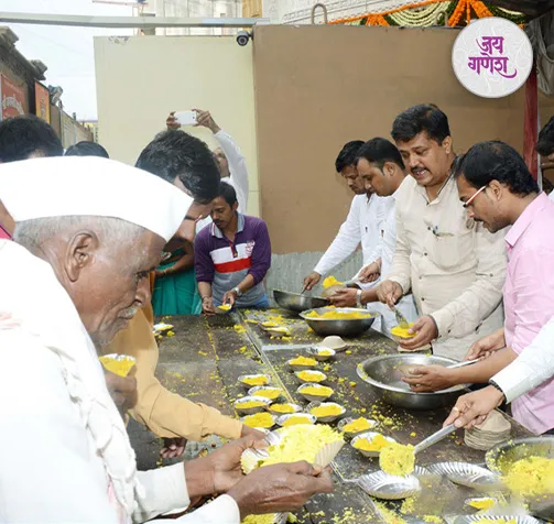 Warkari Seva